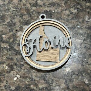 Custom State Wood Home Ornament – 3.5x4